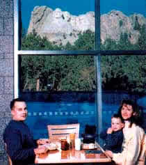 Dine and Shop with the Presidents at Mount Rushmore