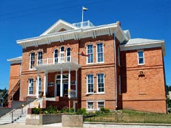 Custer County 1881 Courthouse Museum